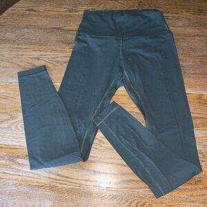 LULULEMON LWSEU73.03 ribbed earthy green legging/6/inseam-27.5